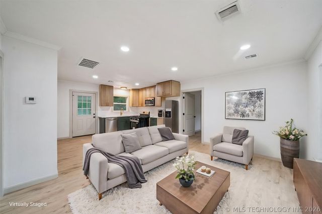 848 N Gary Place, Tulsa, OK 74110