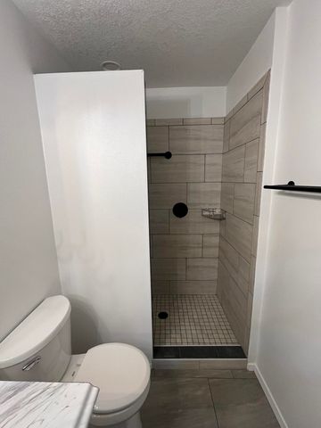 1501 Vista Monte Drive NE, Albuquerque, NM 87113