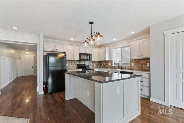 11325 W Cumberland River Drive, Nampa, ID 83686