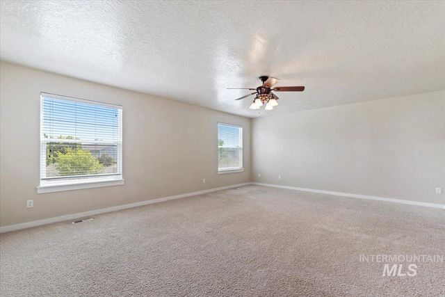 11325 W Cumberland River Drive, Nampa, ID 83686