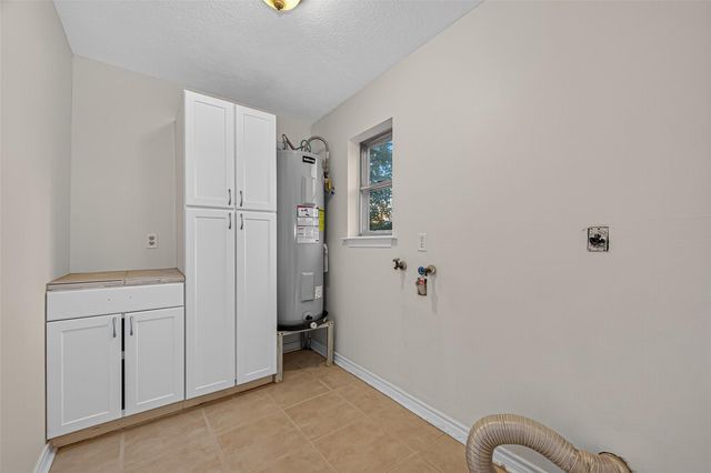 3122 Kueck Road, Rosenberg, TX 77471