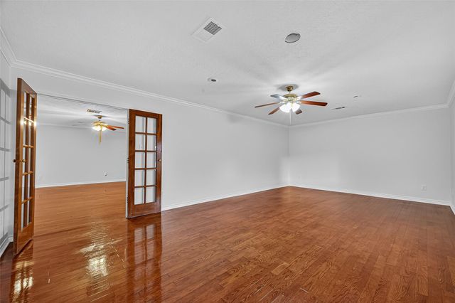 3122 Kueck Road, Rosenberg, TX 77471