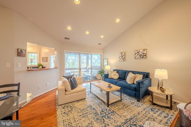 11168 BEAVER TRAIL CT, Reston, VA 20191