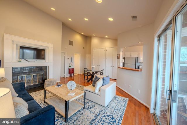 11168 BEAVER TRAIL CT, Reston, VA 20191