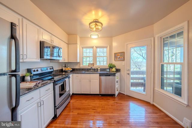 11168 BEAVER TRAIL CT, Reston, VA 20191