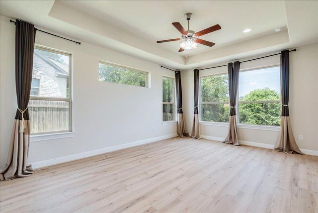 709 Kingston PL, Cedar Park, TX 78613