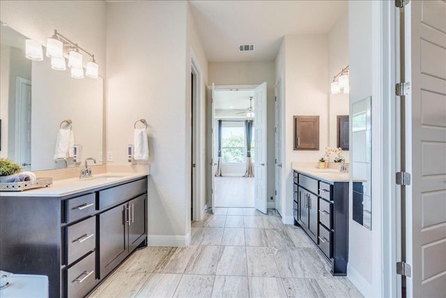 709 Kingston PL, Cedar Park, TX 78613