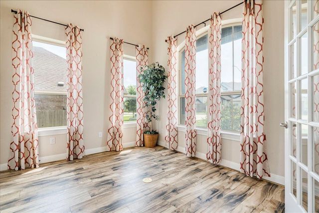 709 Kingston PL, Cedar Park, TX 78613