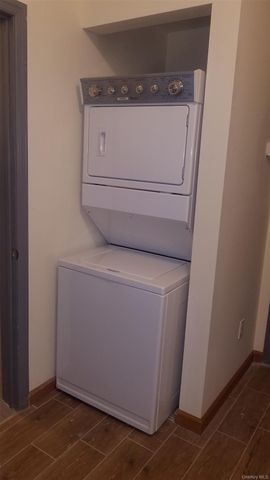 92 Brighton 11th Street, Brooklyn, NY 11235
