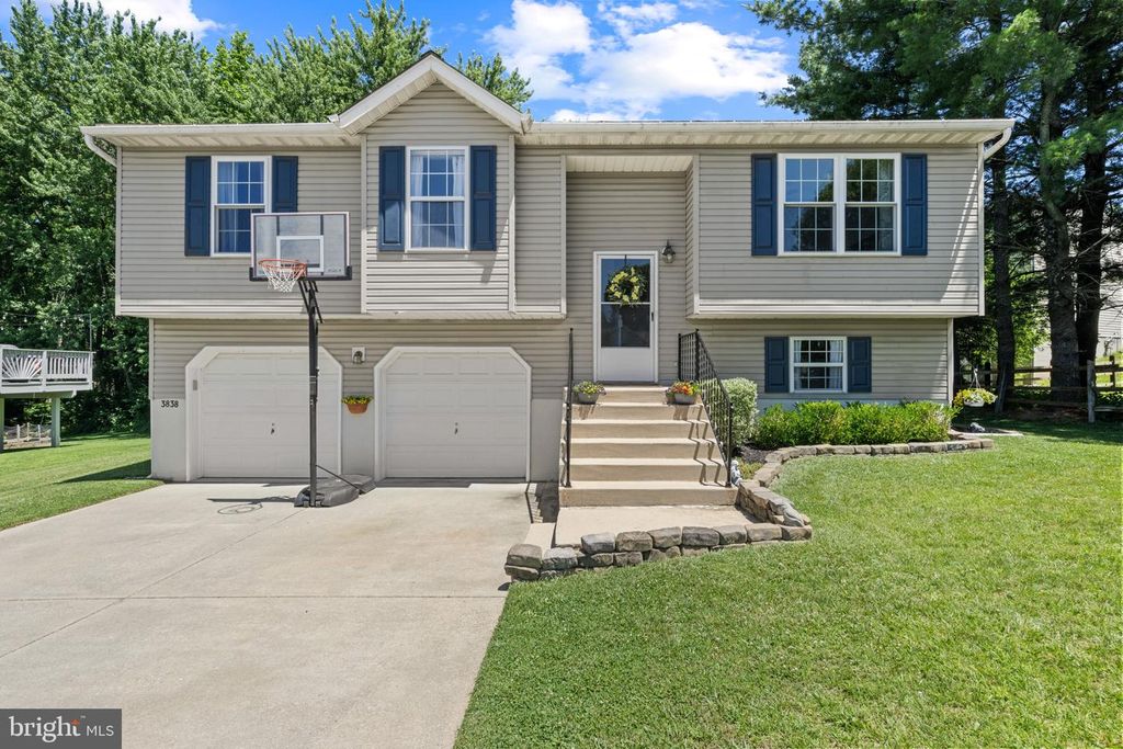 3838 DAKOTA RD, Hampstead, MD 21074