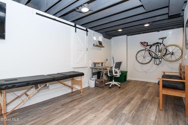 15 Erie Court, Waterford, NY 12188