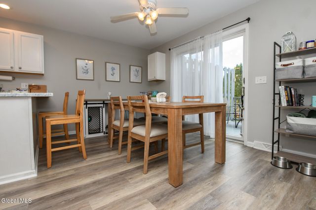 15 Erie Court, Waterford, NY 12188