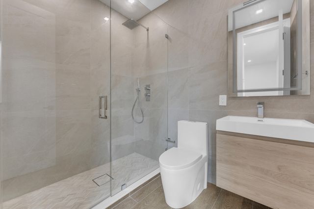 913 Denery Lane, Delray Beach, FL 33483