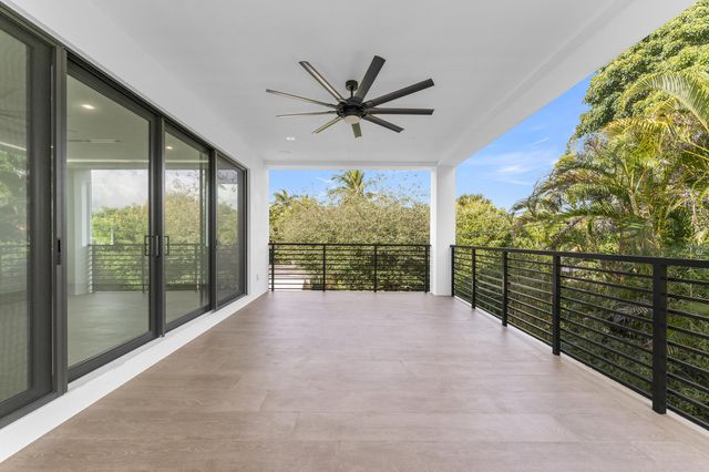 913 Denery Lane, Delray Beach, FL 33483
