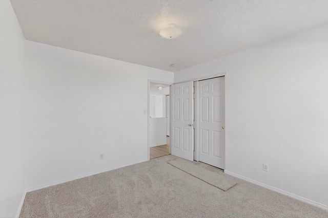 43 Avenida Jardin, Los Lunas, NM 87031