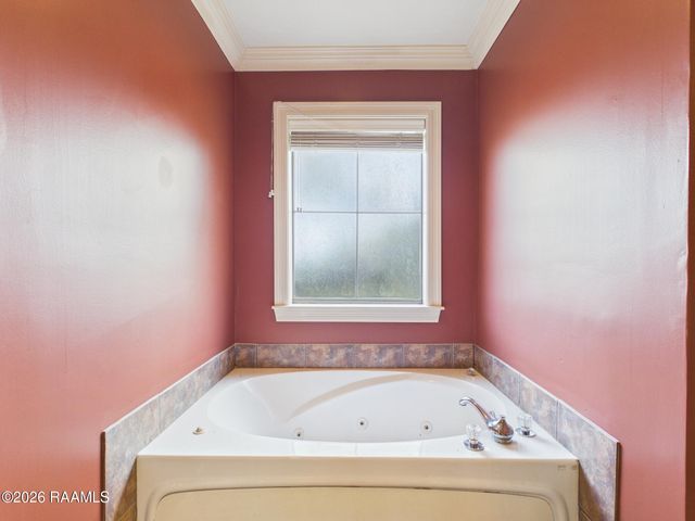 435 Chemin Metairie Road, Youngsville, LA 70592