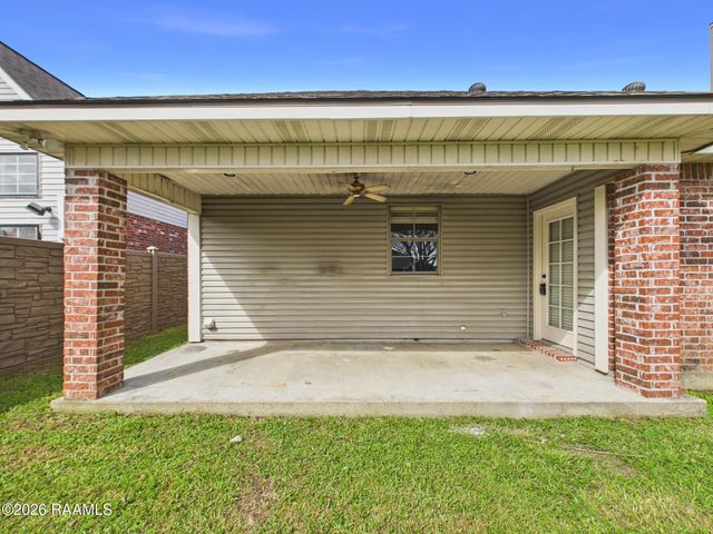 435 Chemin Metairie Road, Youngsville, LA 70592