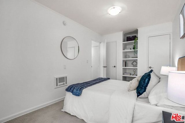 11645 Montana Avenue 216, Los Angeles, CA 90049