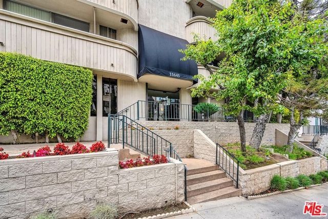 11645 Montana Avenue 216, Los Angeles, CA 90049