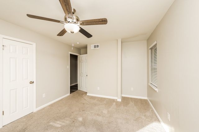 7728 Huttig Avenue, Dallas, TX 75217