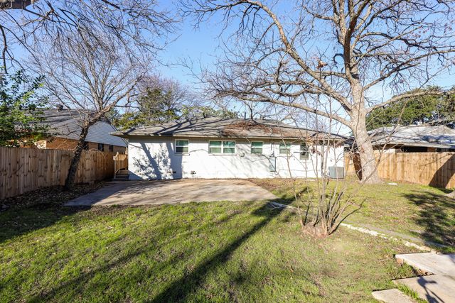 7728 Huttig Avenue, Dallas, TX 75217