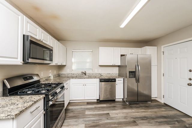 7728 Huttig Avenue, Dallas, TX 75217