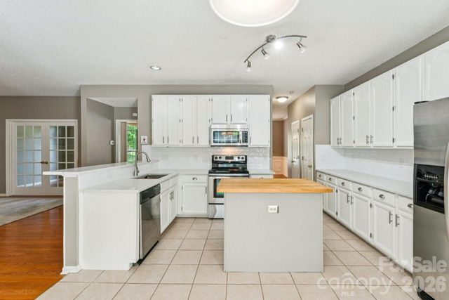 2040 Swaim Drive, Matthews, NC 28105