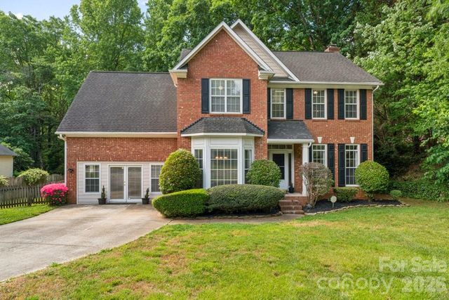2040 Swaim Drive, Matthews, NC 28105