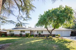5274 N Nantucket Avenue, Fresno, CA 93704