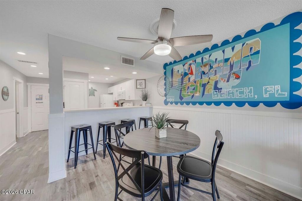 Image 8 of property listing at 520 N Richard Jackson Boulevard 2012, Panama City Beach, FL 32407