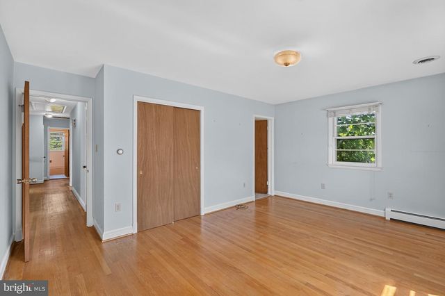 14604 PEACH ORCHARD RD, Silver Spring, MD 20905