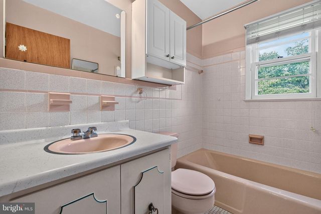 14604 PEACH ORCHARD RD, Silver Spring, MD 20905