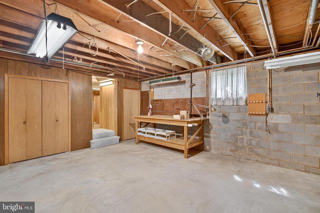 14604 PEACH ORCHARD RD, Silver Spring, MD 20905