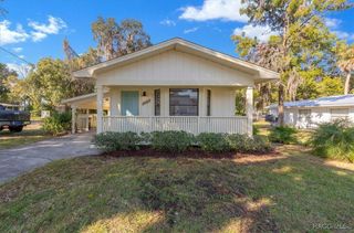222 NE 4th Avenue, Crystal River, FL 34429