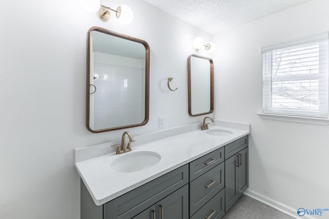 6103 Rickwood Drive, Huntsville, AL 35810