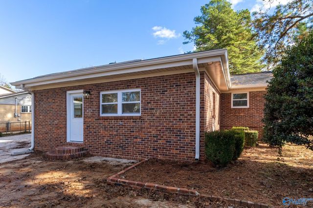 6103 Rickwood Drive, Huntsville, AL 35810