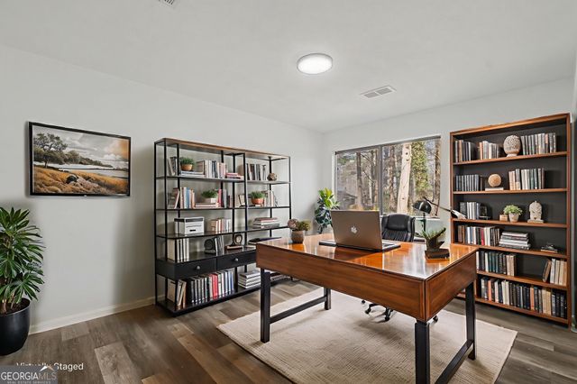 6788 E Woodridge Place, Douglasville, GA 30135