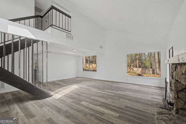 6788 E Woodridge Place, Douglasville, GA 30135