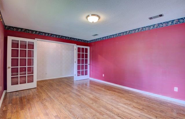 20 Fox Run Drive, Little Rock, AR 72210