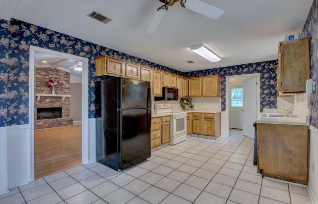 20 Fox Run Drive, Little Rock, AR 72210