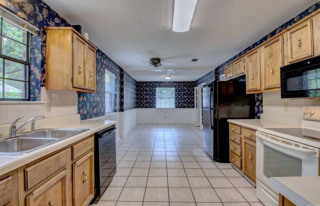 20 Fox Run Drive, Little Rock, AR 72210