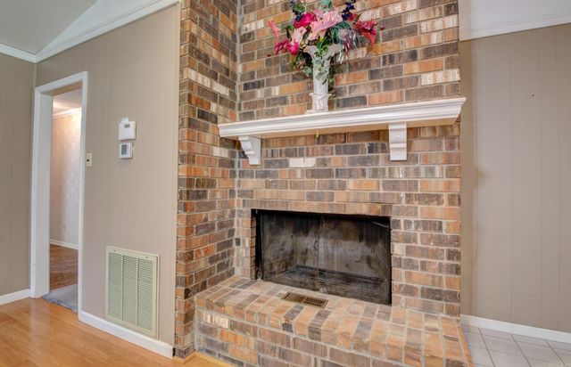 20 Fox Run Drive, Little Rock, AR 72210