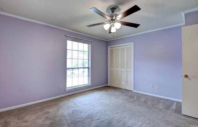 20 Fox Run Drive, Little Rock, AR 72210
