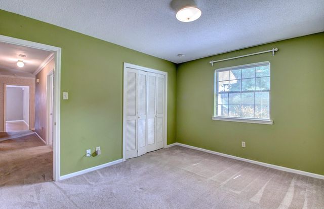 20 Fox Run Drive, Little Rock, AR 72210