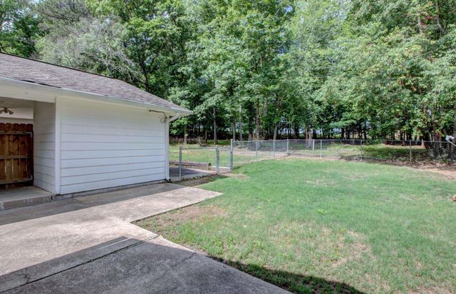20 Fox Run Drive, Little Rock, AR 72210