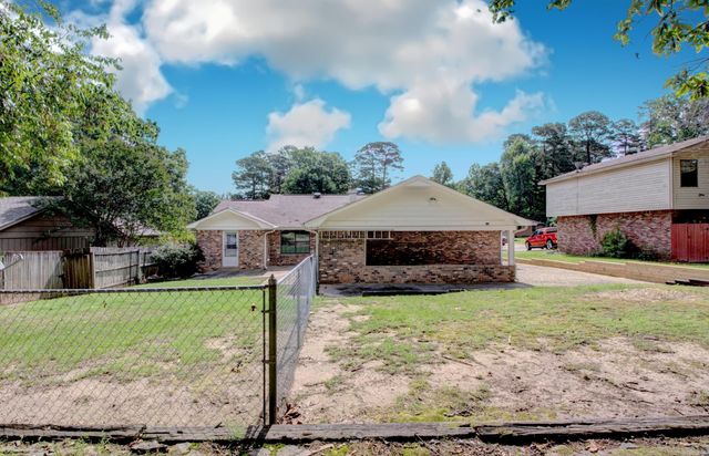 20 Fox Run Drive, Little Rock, AR 72210
