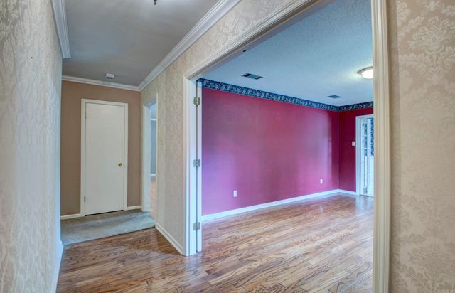 20 Fox Run Drive, Little Rock, AR 72210