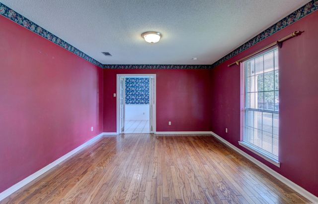 20 Fox Run Drive, Little Rock, AR 72210