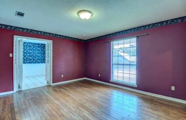 20 Fox Run Drive, Little Rock, AR 72210