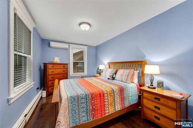 1130 Edgewood Lane, Fort Lee, NJ 07024